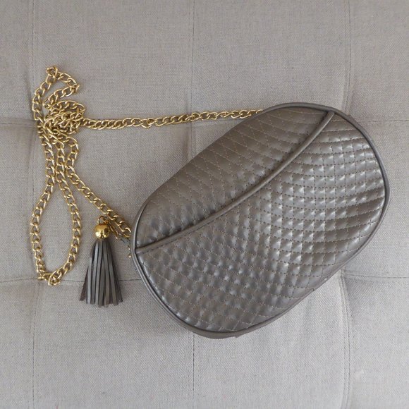 Andes Vintage Zippered Chain Crossbody Bag Tassel - Picture 1 of 10